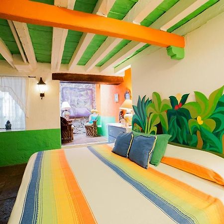 Casa De Los Espiritus Alegres By Rotamundos Гуанахуато Экстерьер фото